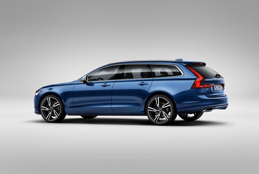  Volvo V90 T6 R-Design 2016 года  (фото 3 из 20)